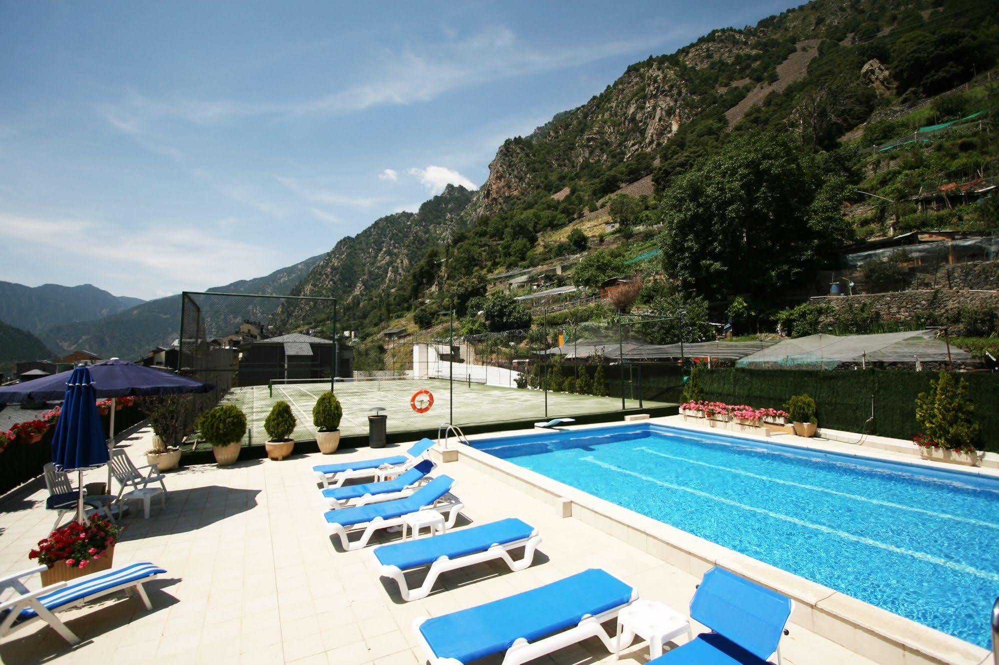 Pyrénées 3*